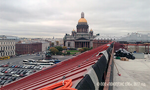 При реконструкции кровли гостиницы в центре Санкт-Петербурга используется современная гидроизоляция PLASTFOIL®